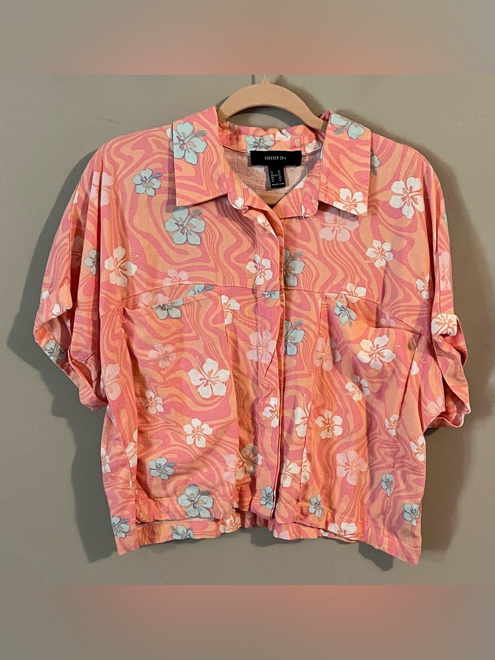 $6💗Bundled Forever 21 Shirt